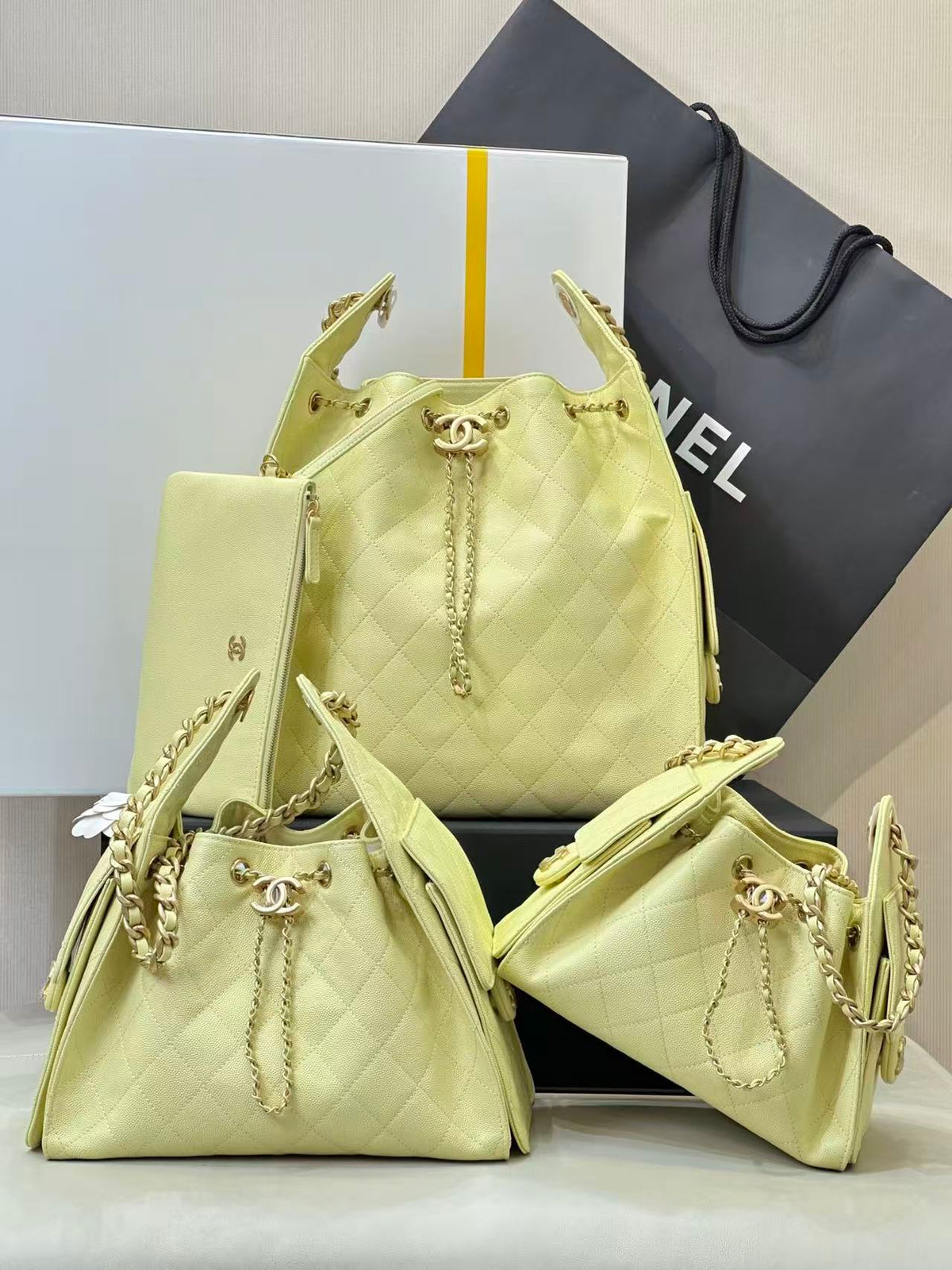C.H.A.N.E.L 25 Handbag Green