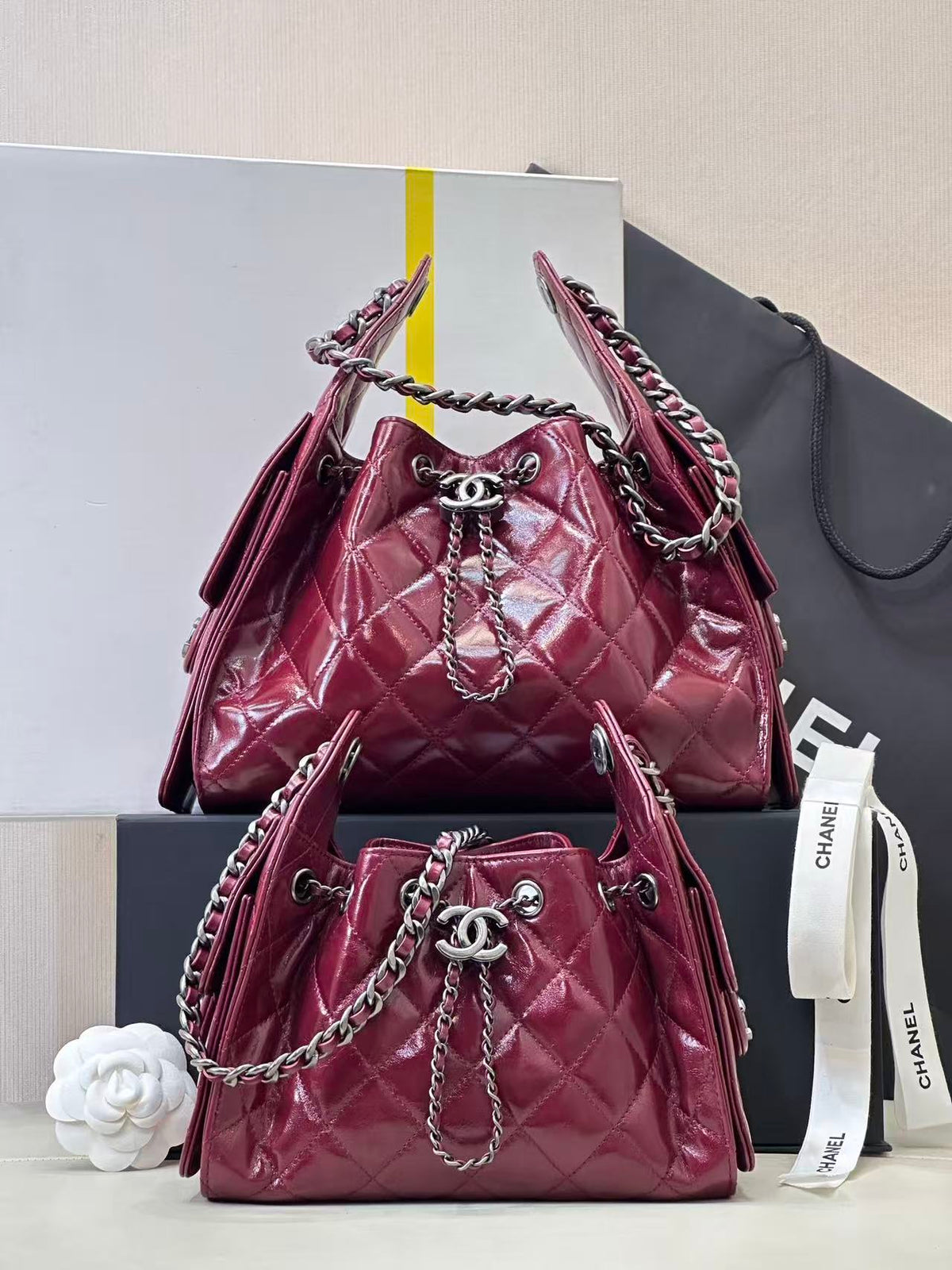 C.H.A.N.E.L 25  Handbag Burgundy