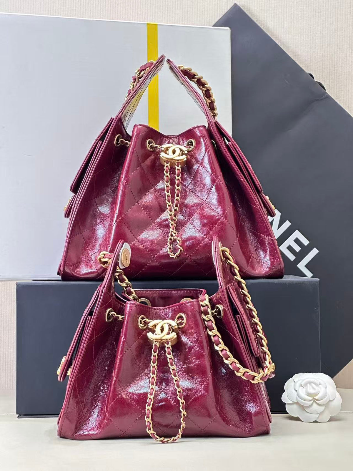 C.H.A.N.E.L 25  Handbag Burgundy Gold Tone Metal