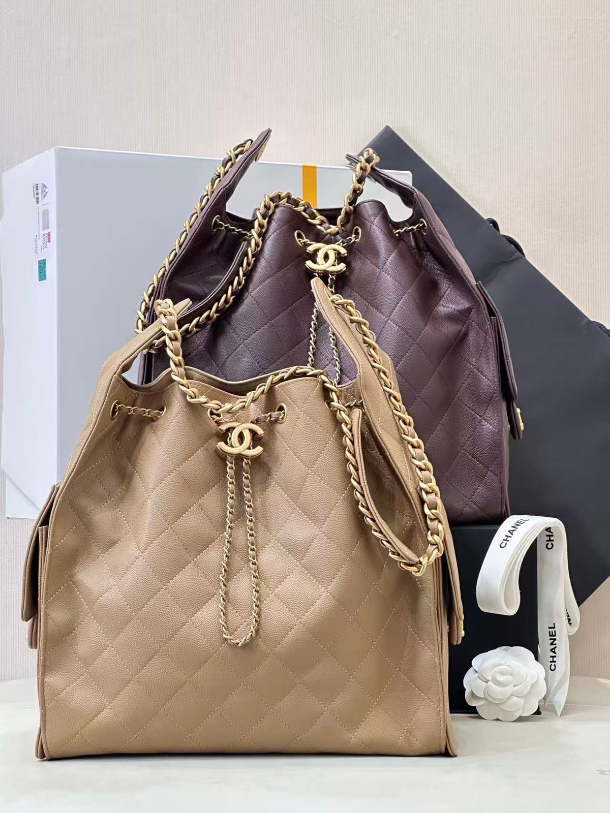 C.H.A.N.E.L 25  Handbag Light Brown
