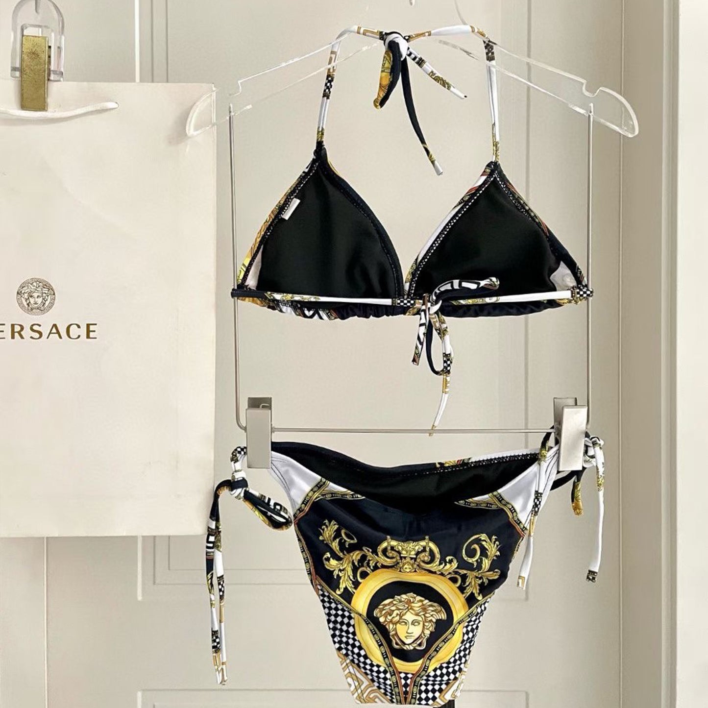V.E.R.S.A.C.E | La Coupe Des Dieux Bikini Top