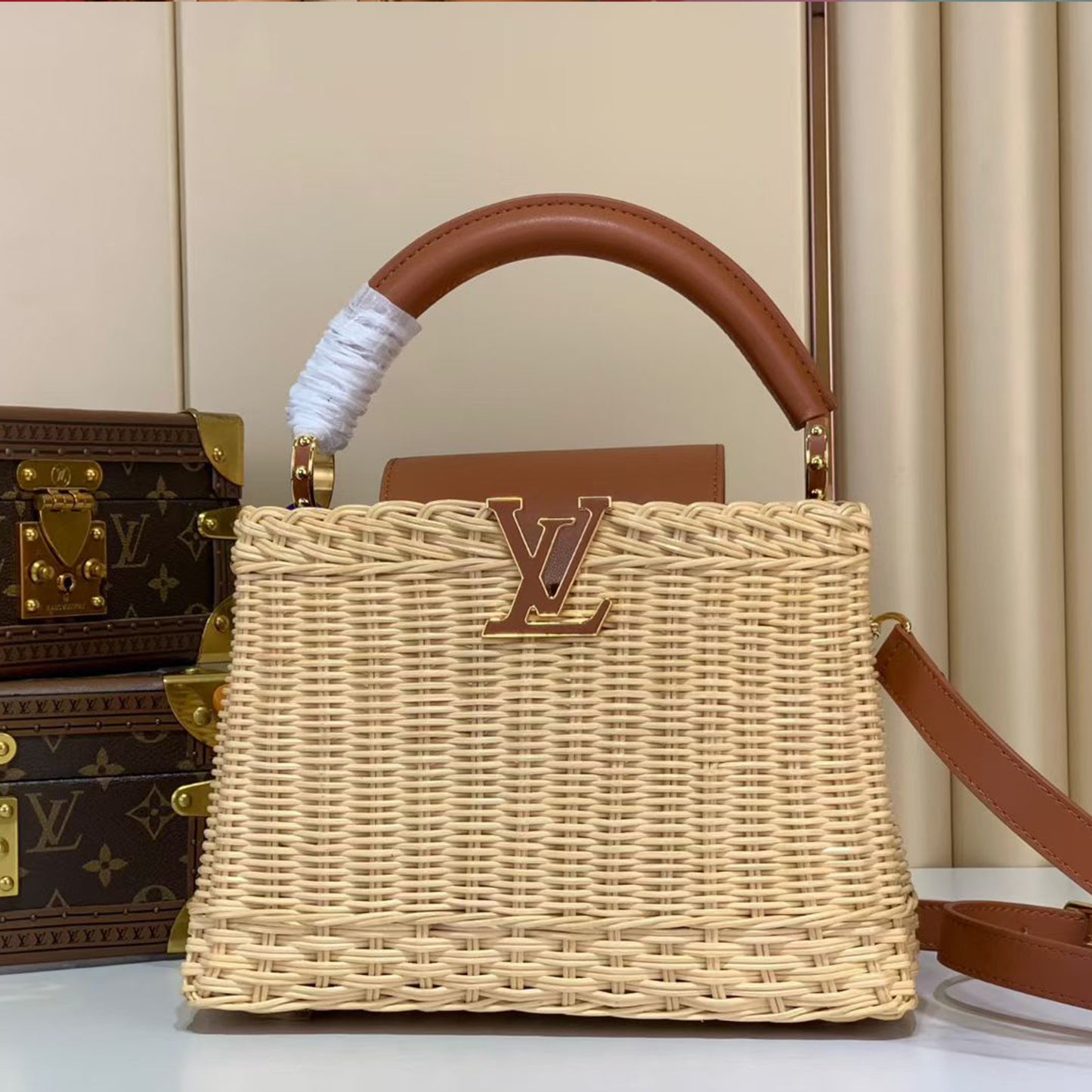 L.o.u.i.s V.u.i.t.t.o.n | Capucines BB Rattan Top Handle Bag – Tan