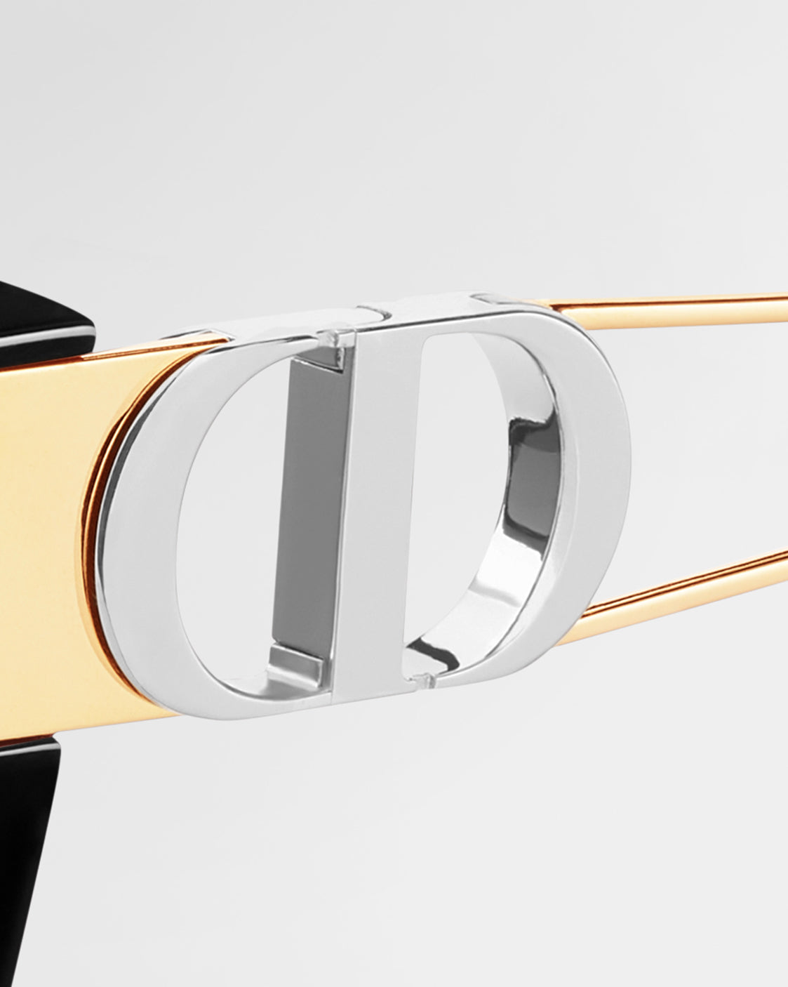 D I O R  30 Montaigne Square Sunglasses - Black Acetate with Gray Lenses